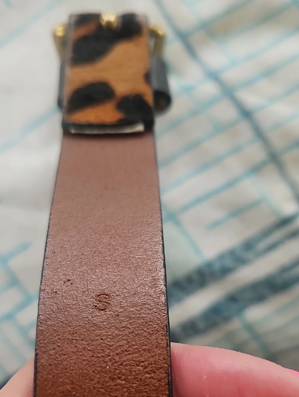 Leopard Print Skinny Belt - Tan & Black - Picture 6 of 6